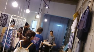 PHOTO1