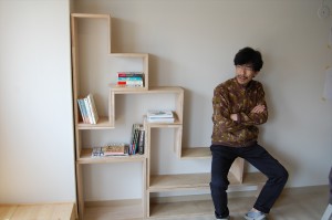 テトリス本棚&管理人神田さん_403